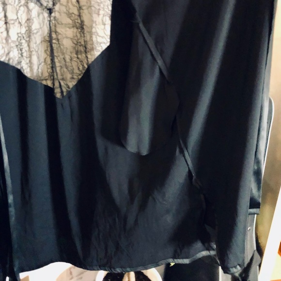 COPY - Victoria’s Secret Lace Inset Robe - Picture 8 of 10